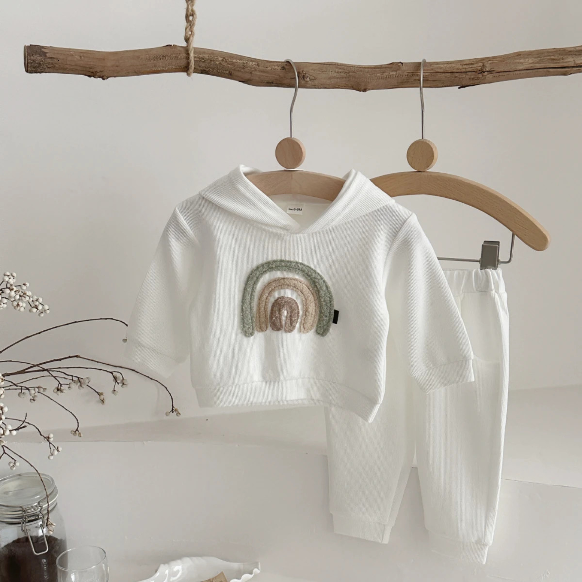 Spring Autumn Baby Boys Girls Fashion Tracksuit Set Casual Rainbow Patch Hoodie White Trousers Suit Outfits Tracksuits 2Pcs/set 250813