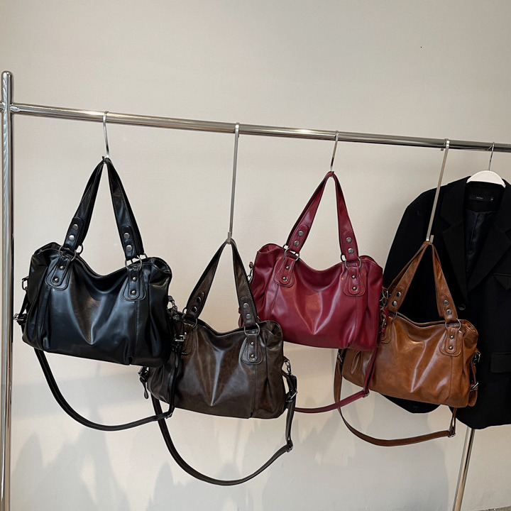 Free Shipping Designer Large Capacity New Zipper Women's Handbag Versatile Solid Color Shoulder Crossbody Bag Bucket Bag Luxury Casual Shopping B