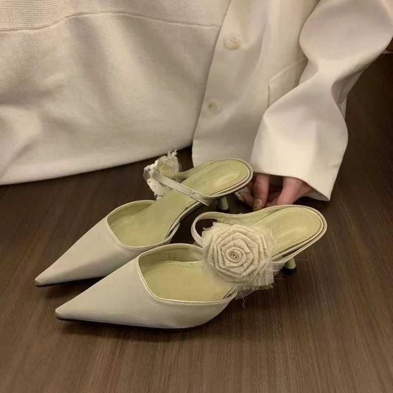 Eilyken Sexy Silk Slingback Pointed Toe Women Pumps Fashion Design Flowers Thin Heels Banquet Prom Shoes W250814