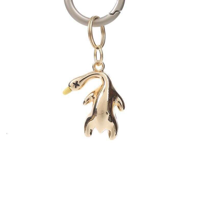 Internet Celebrity Crooked Neck Duck Leather Car Pendant Women's Keychain Creative High-end Figurine Horseshoe Buckle
