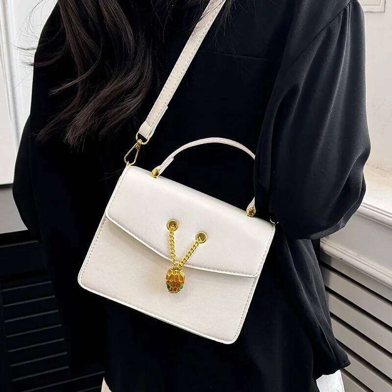 Designer Luxury Trendy Minimalist Crossbody Bag For Women Vintage Leather Messenger Purse With Letter Designer Paris Shopper