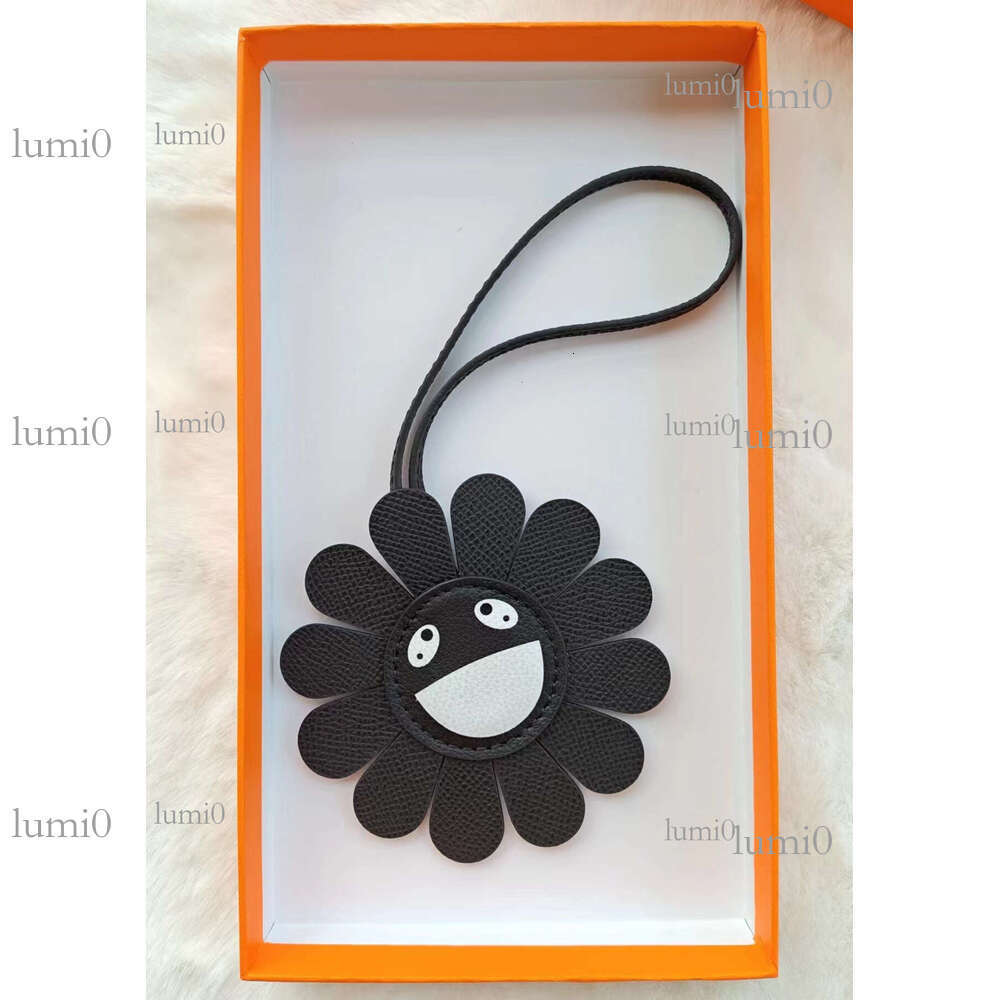 Genuine Leather Sunflower Bag Charm, Car Hanging Decoration, Can Be Matched with, Basket, and Other Bags