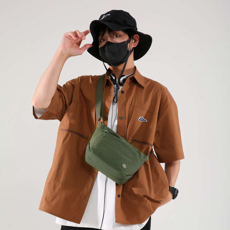 New Mobile Phone Small Men and Women casual Bags Designer Women Sports Student Crossbody Lightweight Nylon Cloth Shoulder Bag