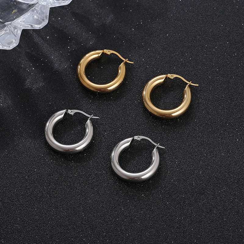 Classic Fashion Smooth Round Hoop Earrings For Women Stainless Steel 5mm Thick Ear Buckle Huggie Earrings Circle Vintage Jewelry XJ250814