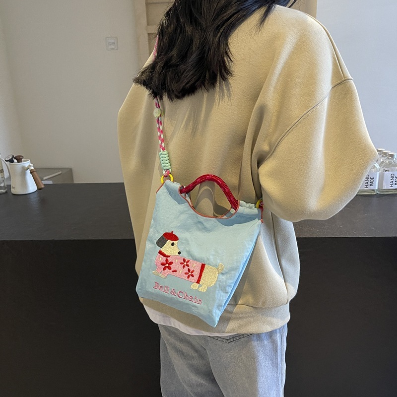 2025 new waterproof shoulder bag, fashionable canvas bag, designer handbag, crossbody bag