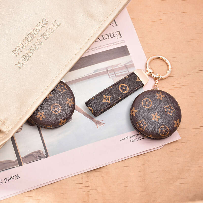 New Makeup Keychain Exquisite Gift Presbyopic Leather Double-Sided Mirror Bag Pendant
