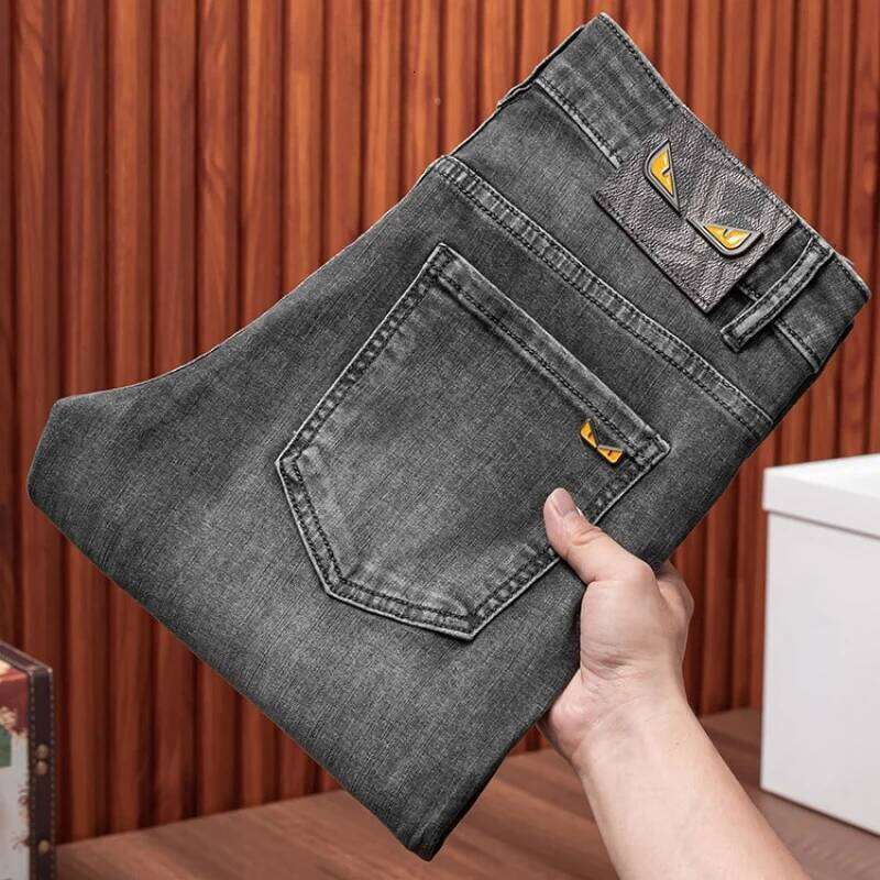 2024 spring and summer new high-end affordable fashion jeans men's stretch denim slim fit tapered casual trousers