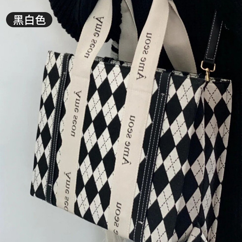 Autumn Winter Houndstooth Diamond Shoulder Design Canvas Commuter Tote Bag for Women