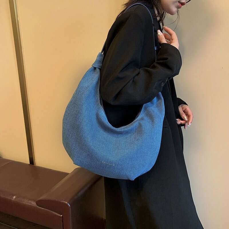 Fashion Versatile Niche Design Denim Underarm Bags Designer Women for Women 2025 New Korean Ins Simple Casual Shoulder Bag
