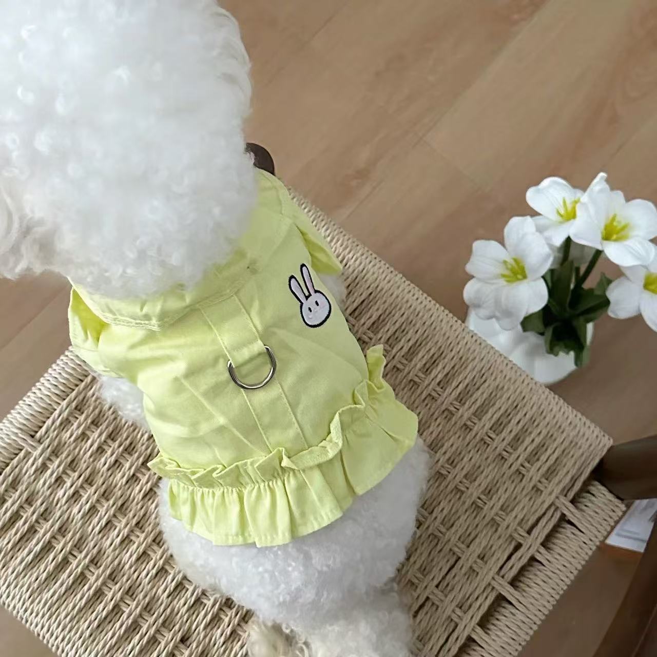 T937 Pet cotton denim chest back skirt Teddy Panda Pomeranian Poodle clothes small dog can hang leash
