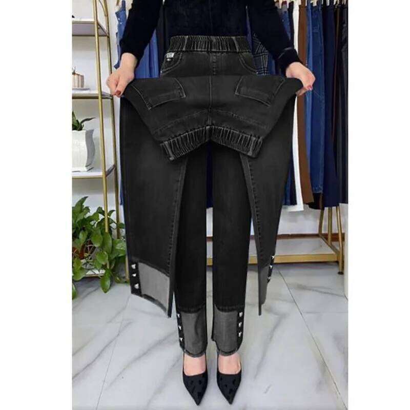 Middle-aged Women's Jeans Spring Autumn Stretch Straight Denim Pants Large Size Loose High Waist Casual Black Blue Trouser