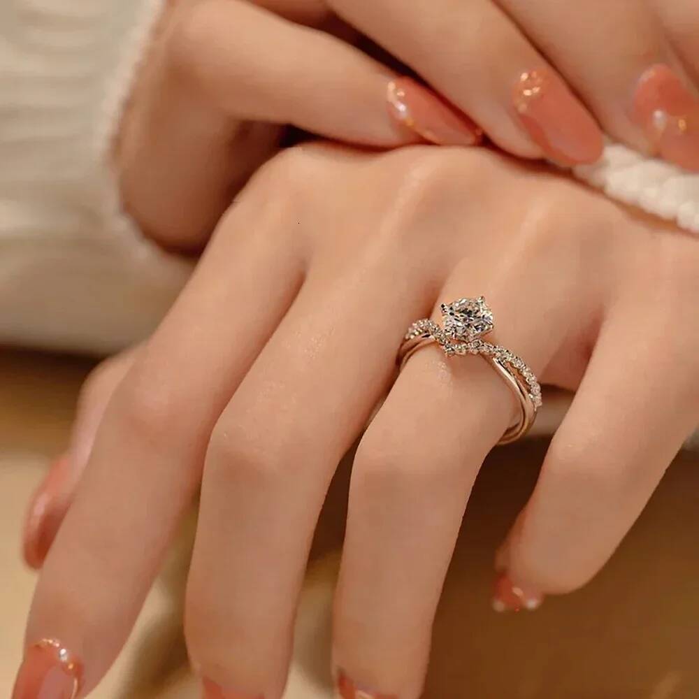 1 Carat 6.5mm Moissanite Diamond Bridal Rings with Gra 925 Sterling Silver Promise Engagement Ring Wedding Band for Women KUTPF