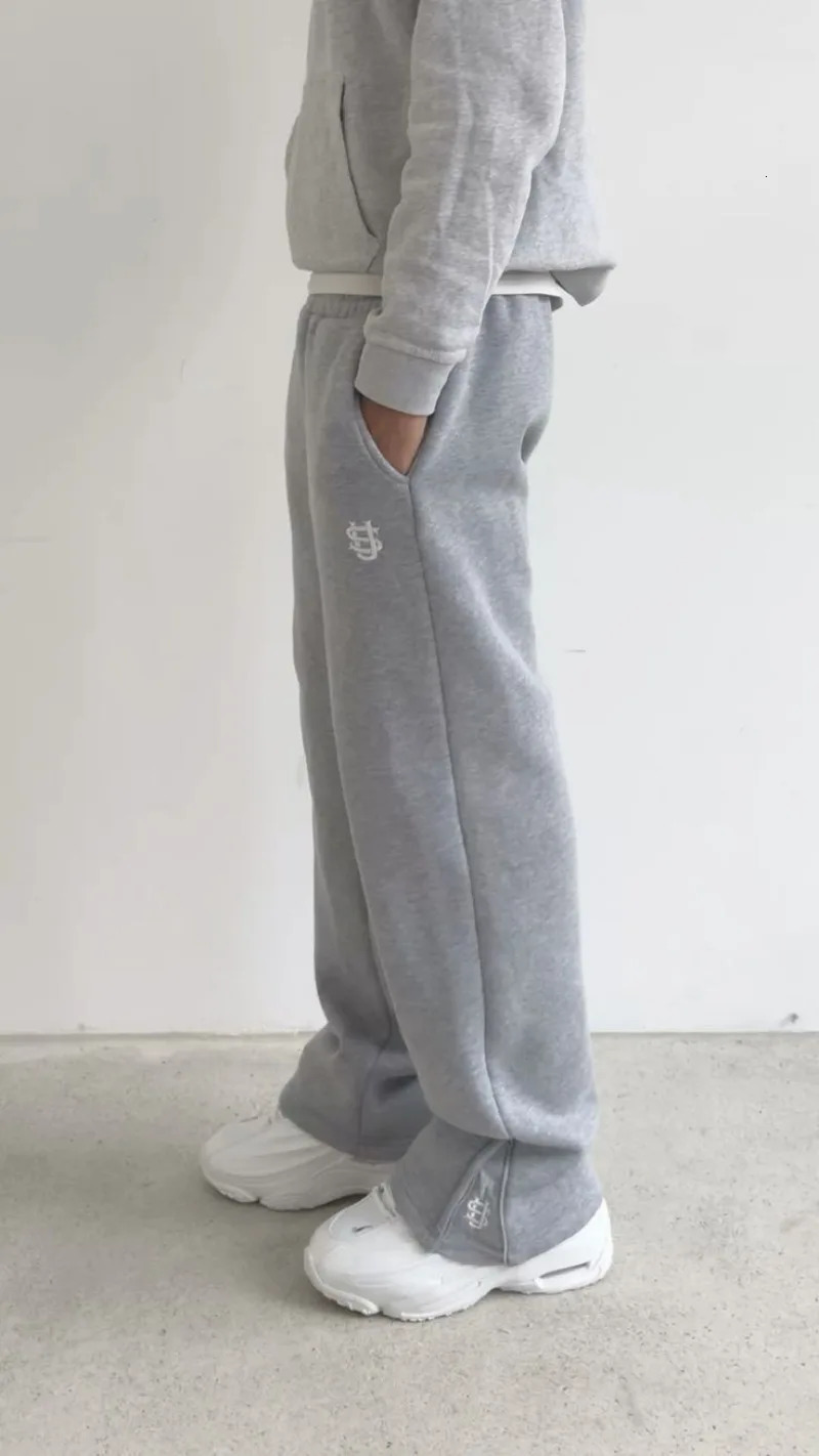 American Mens Navy Blue Y2K Joggers Coin Embroidery Berlin Street Style seller Retro Hip Hop Casual Sweatpants Elastic Waist 250813