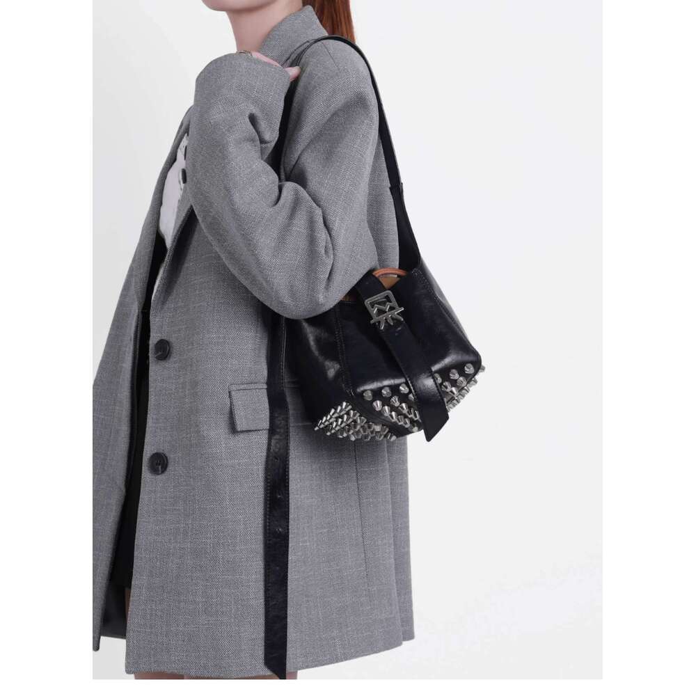 City Bag COY LUCKY Original Niche Design Motorcycle Rivet Underarm Bucket Versatile Tote Bag