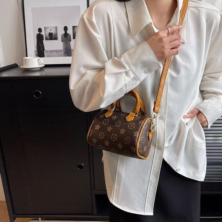 Designer Bagss Luxury Bag Shoulder Bag Crossbody Purse Ladies Fashion Mini Bag High Quality Leather Zipper Armpit Bag New Shoulder Designer Bags