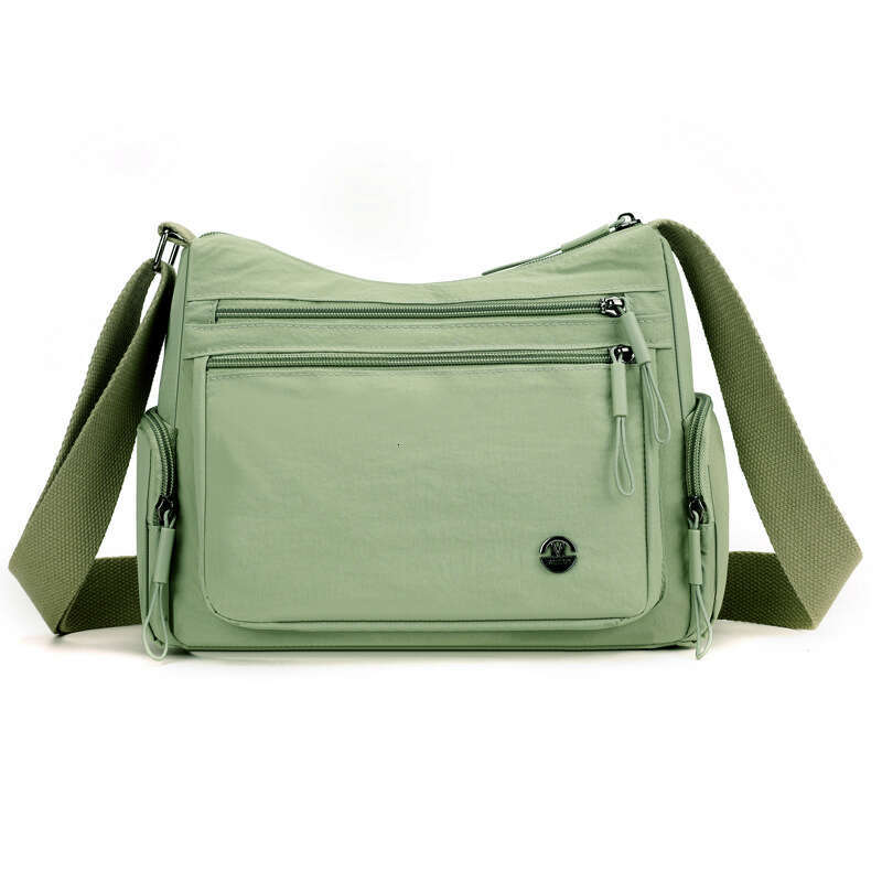 New Bags Designer Women Nylon Fabric Women's Multi-Compartment Casual Lightweight Versatile Crossbody wallet Korean Style Simple Fashionable Shou