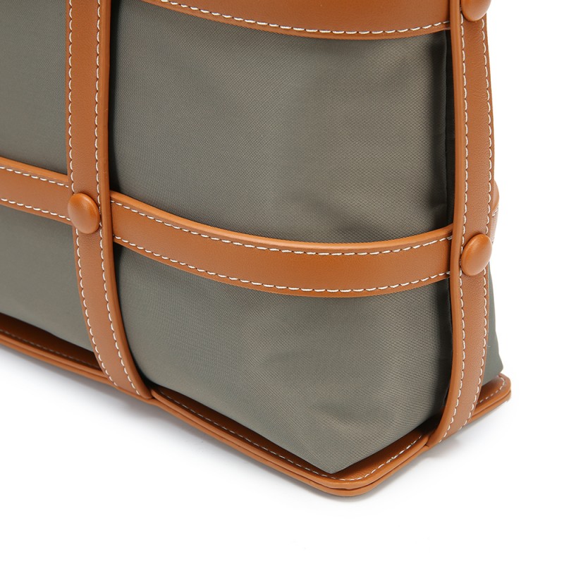 Totes Fashionable Durable & Lightweigh Travel Handbag with Plenty of Space