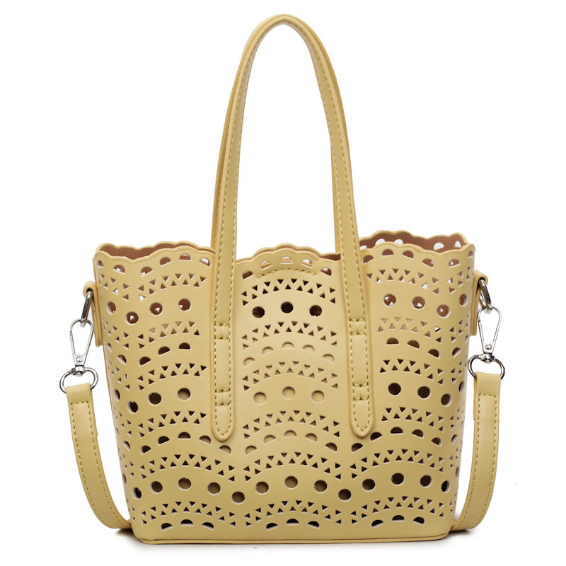 New 2025 Women's Designer Handbag, Free Shipping, High End Wave Hollow Flower Basket Bag Women's Shoulder Width Diagonal Small Bag Outdoor V