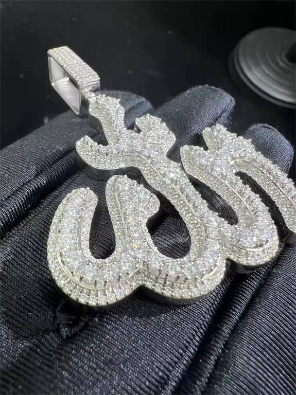 VVS Moissanite Sterling Sier Pendant Custom OEM/ODM Dia Pendants Necklace for Ladies