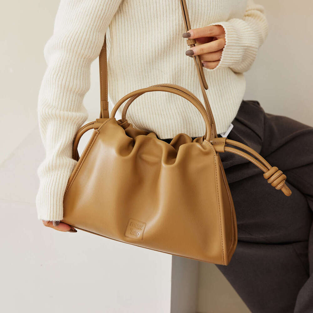 for Women High-End 2025 New Niche Design Soft Leather Pleated Cloud French Style Shoulder Crossbody Underarm Bag