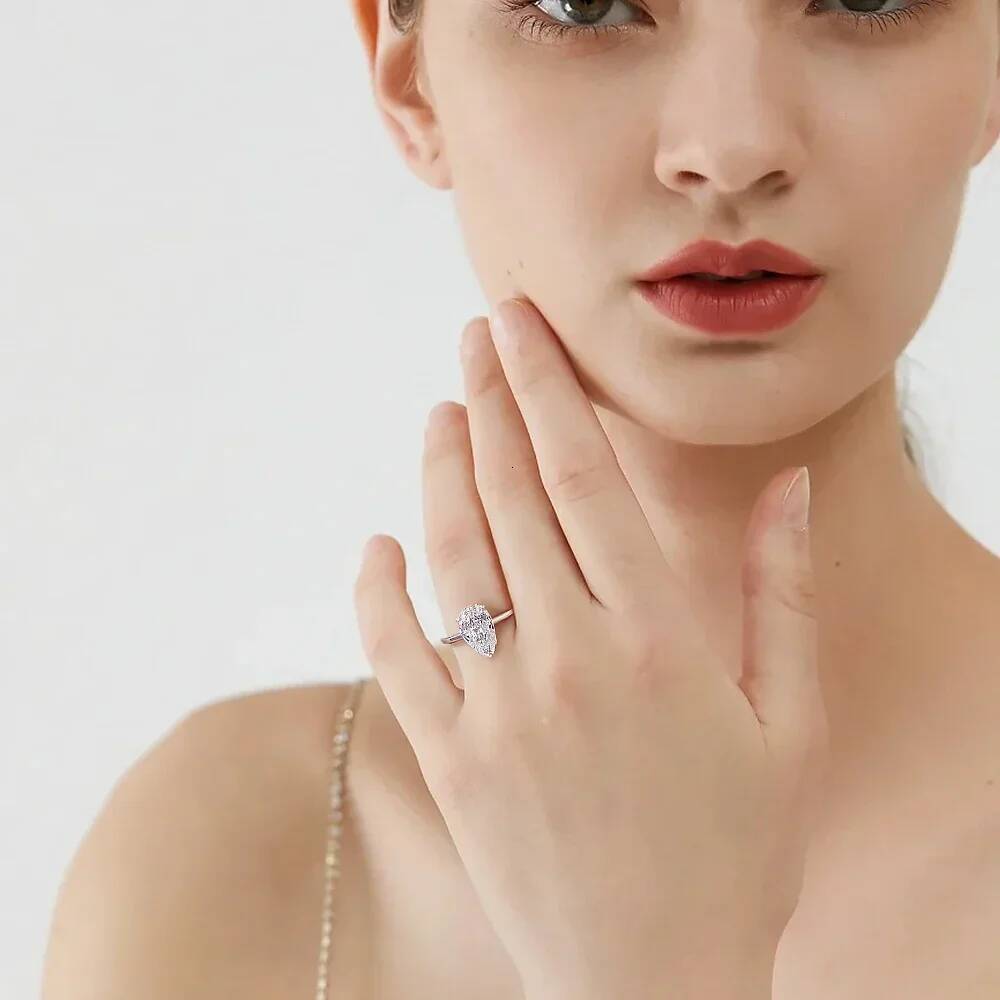 3Carat Pear Cut Moissanite Engagement Rings with Certificate 925 Silver Waterdrop Shape Solitaire Diamond Wedding Ring for Women