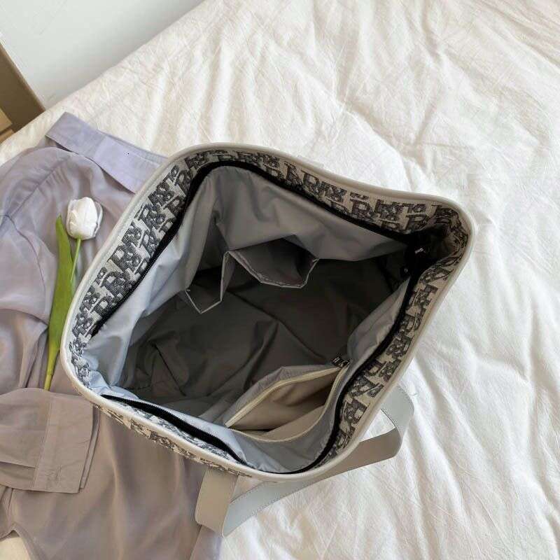 One-shoulder portable canvas bag, casual college style women's backpack, simple Korean style, large capacity, travel trend, drop shipping