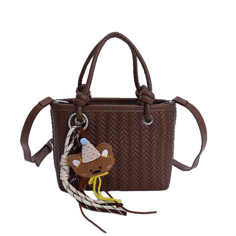 Chic Woven Tote Handbag with Adorable Charm - Durable Material, Roomy Interior, Ideal for Fashion - Forward Women's Daily & Beach Outings