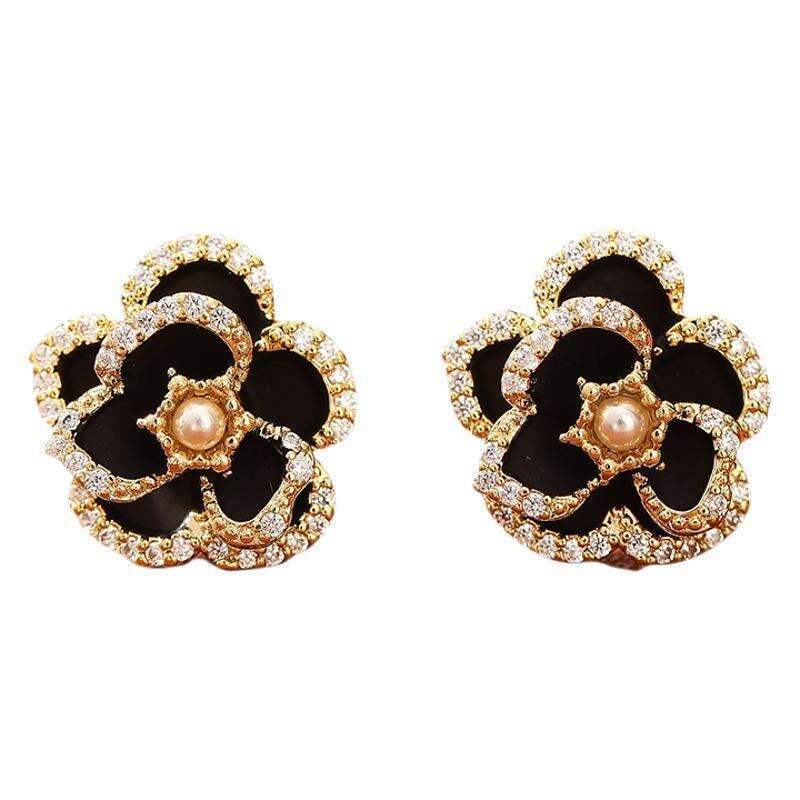 New Camellia Stud Sier Needle Niche Personality Design Earrings Elegant French Style Flower Women's Ear Jewelry