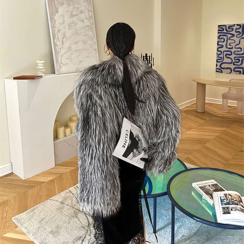 Autumn Winter New Fashion Trend Imitation Fox Fur Coat Women's High-end Lapel Thickened Short Fur Coat Personality Spice Girl