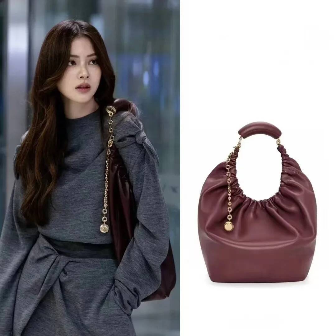 2024 New Squeeze Garbage Soft Cow Leather Elegant Cloud Pattern Single Shoulder Chain Underarm Bag From China Mainland