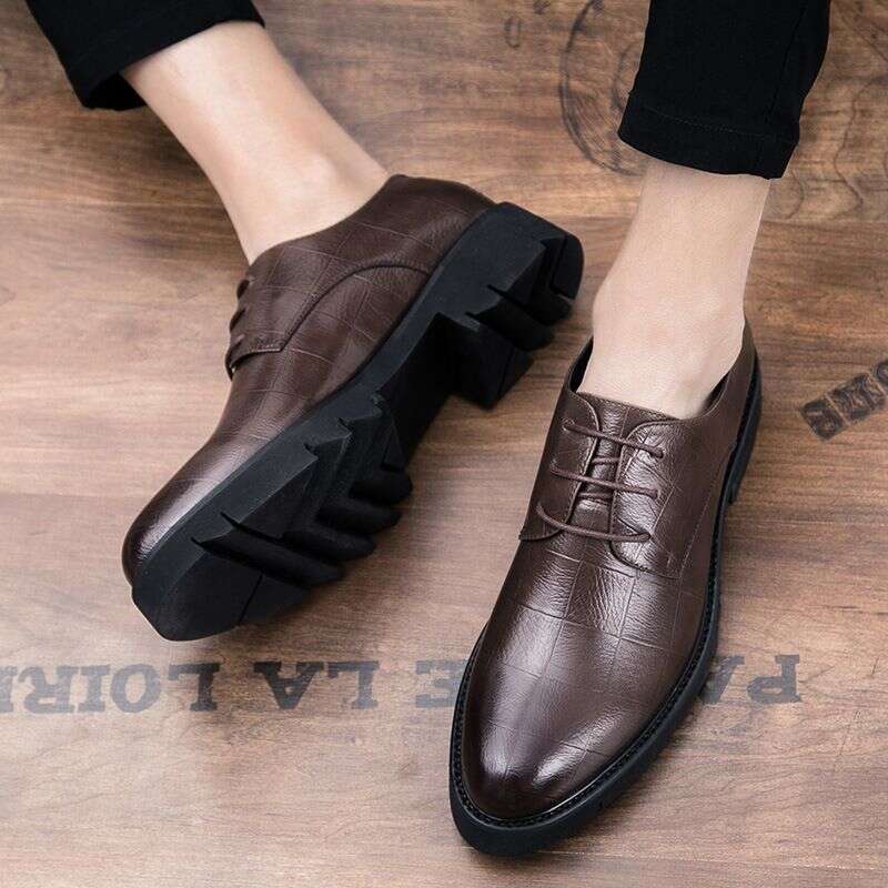 2024 Spring And Autumn Thick-Soled Plaid Casual Men's Shoes Soft Leather Hairstylist Lace-Up British Style