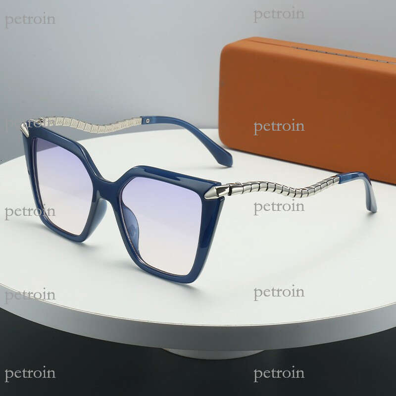 Metal Snake-Shaped Mirror Leg Large Frame Unique Hot Girl Fashion Trend Women's Sunglasses 2025 New Model