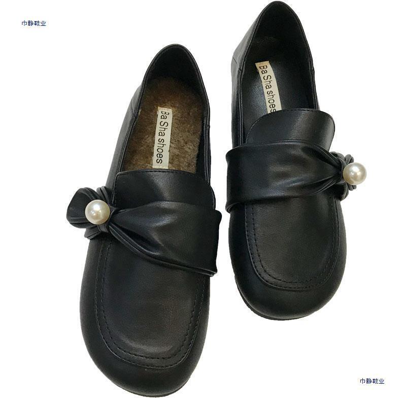 Designer 2025 New Women's Single Shoe Round Head Deep Mouth Pearl Leather Shoes