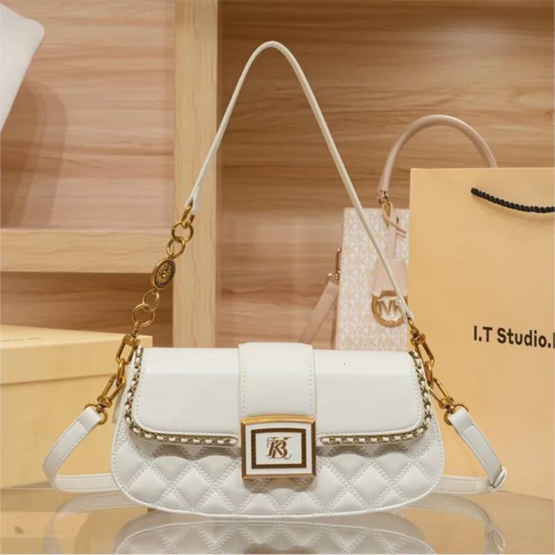 Light Brand Women's Single Shoulder Armpit 2025 New Autumn And Winter High-End Designer Dia Grid Crossbody Bag