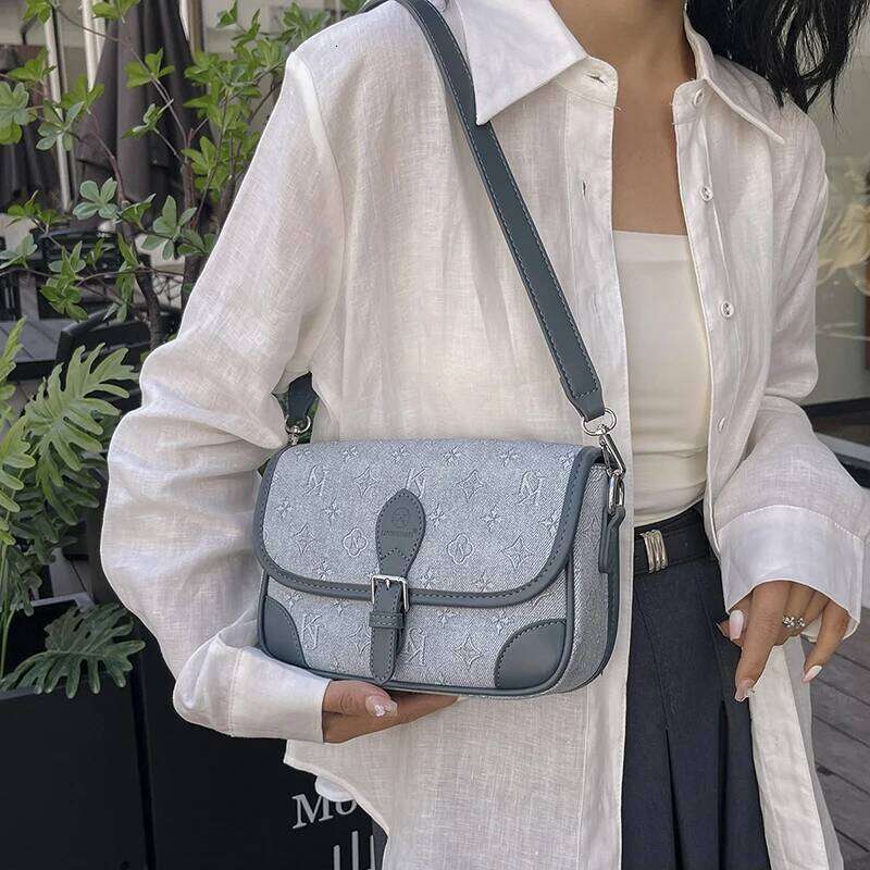 Designer Luxury Designer Luxury Fashionable Crossbody Handbag Unique Letter Trendy Design Paris Leather Women Bag Everyday