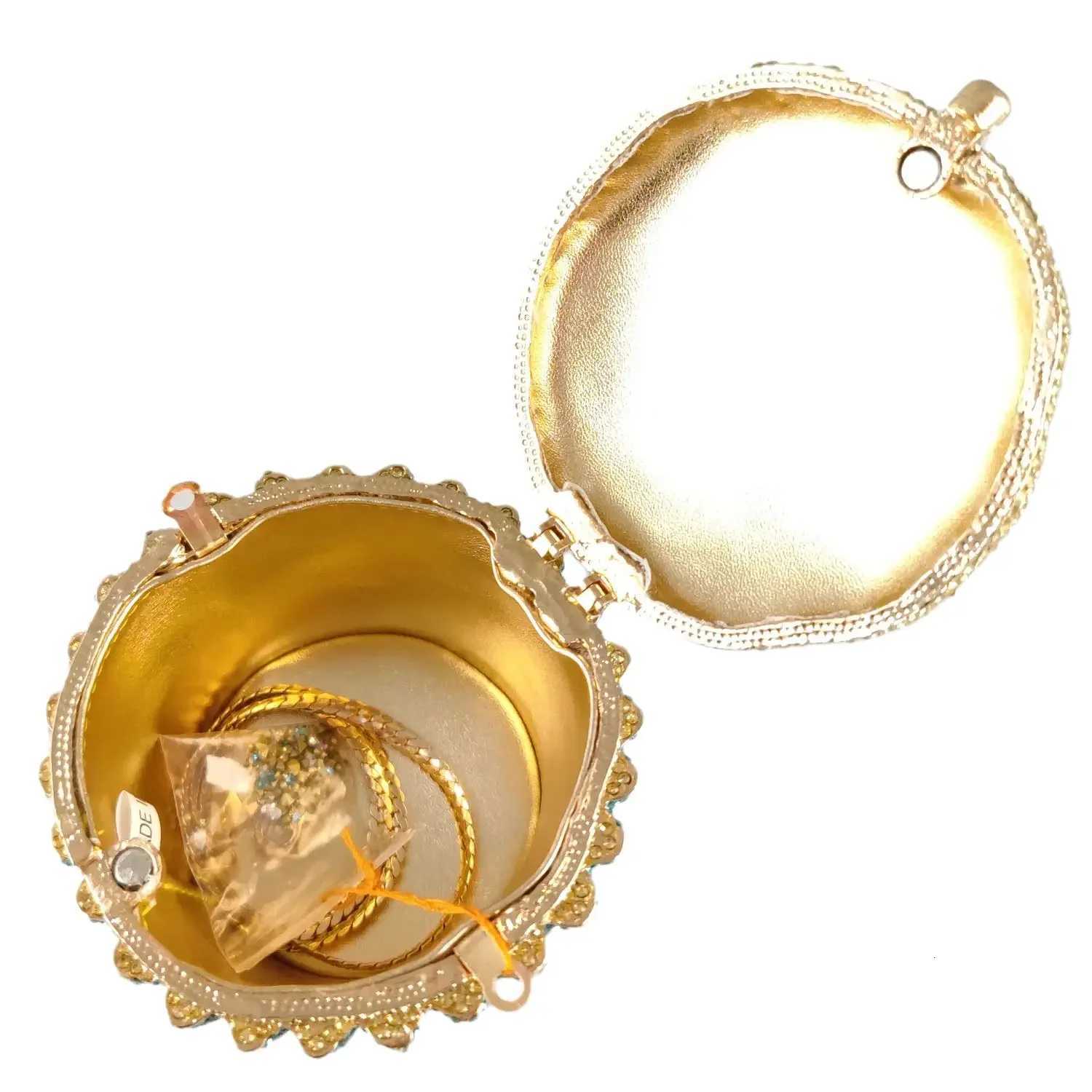 Boutique De FGG Women Blue Cupcake Evening Bag Crystal Clutch Purses Wedding Bridal Rhinestone Clutch Bag Party Minaudiere Bag Z250815