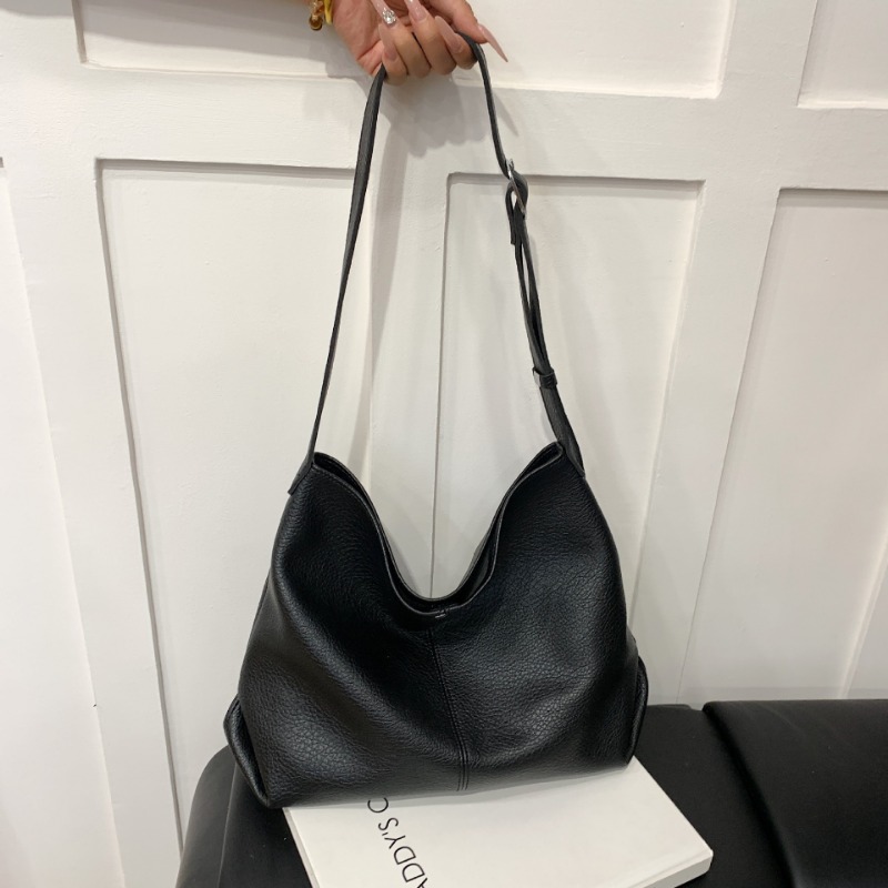 Womens Large-Capacity Shoulder & Crossbody Backpack - Retro Style Commuter Purse