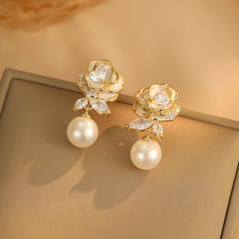 French Style Glazed Camellia Pearl S Sier Needle High-end Simple Fashion Stud Elegant Sweet Earrings