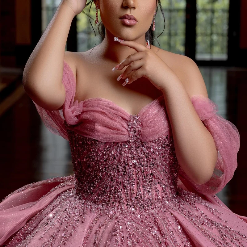 Pink Shiny Princess Sweet 16 Dress Quinceanera Dresses Beading Crystal Bow Tiered Tull Party Birthday Vestido De 15 Anos Ball Gowns
