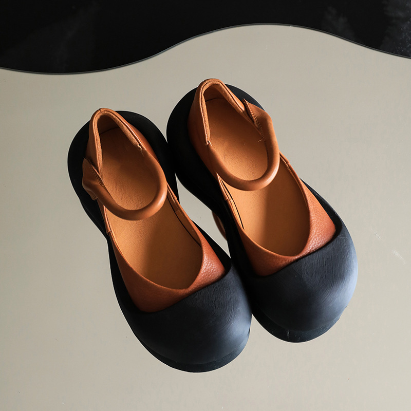 Cowhide single shoes, thick soled waterproof women's shoes, designer retro Velcro 2025 new model