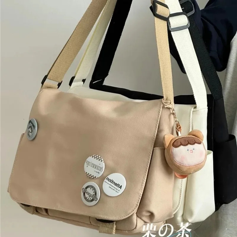 Collage Student School Bags Women Men Unisex Crossbody Bags Multipockets Messenger Bag Simple Nylon Shoulder Bag 250809