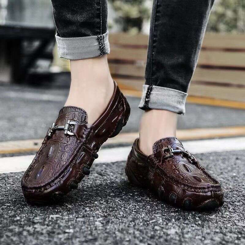New Crocodile Pattern Bean Genuine Soft Sole, One Step, Korean Edition Trendy and Fashionable Men's Casual Leather
