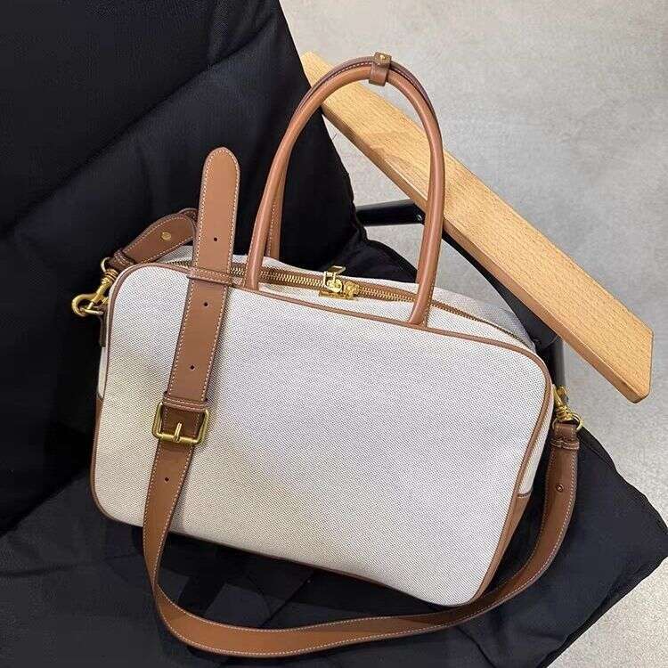 Designer Bag Tote bag Shoulder bag New Bowling Fashionable Single Handbag Commuter Crossbody Underarm Pillow