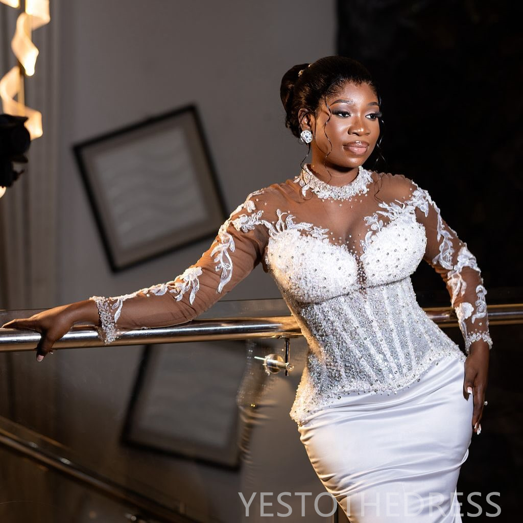 2025 Off White African Wedding Dress Bridal Gowns For Bride High Neck Long Sleeves Appliqued Lace Beaded Pearls Illusion Wedding Gowns For Black Women