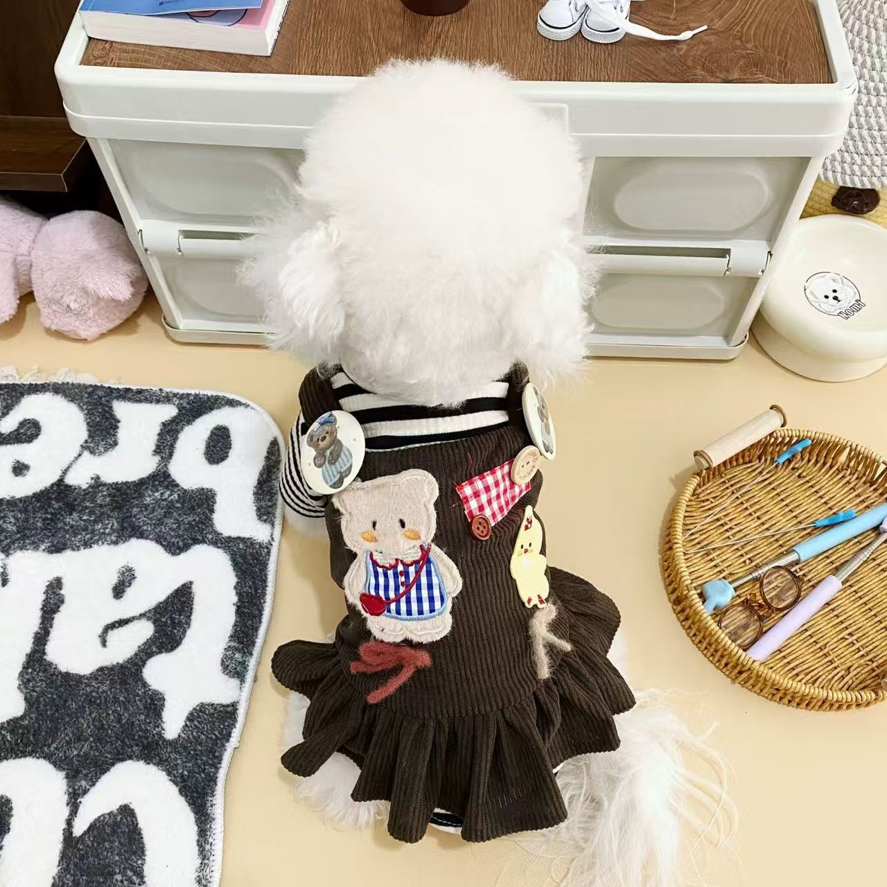 T948 Sweet and cool style cute blue dog bone necklace Millennial hot girl collar niche design choker overalls