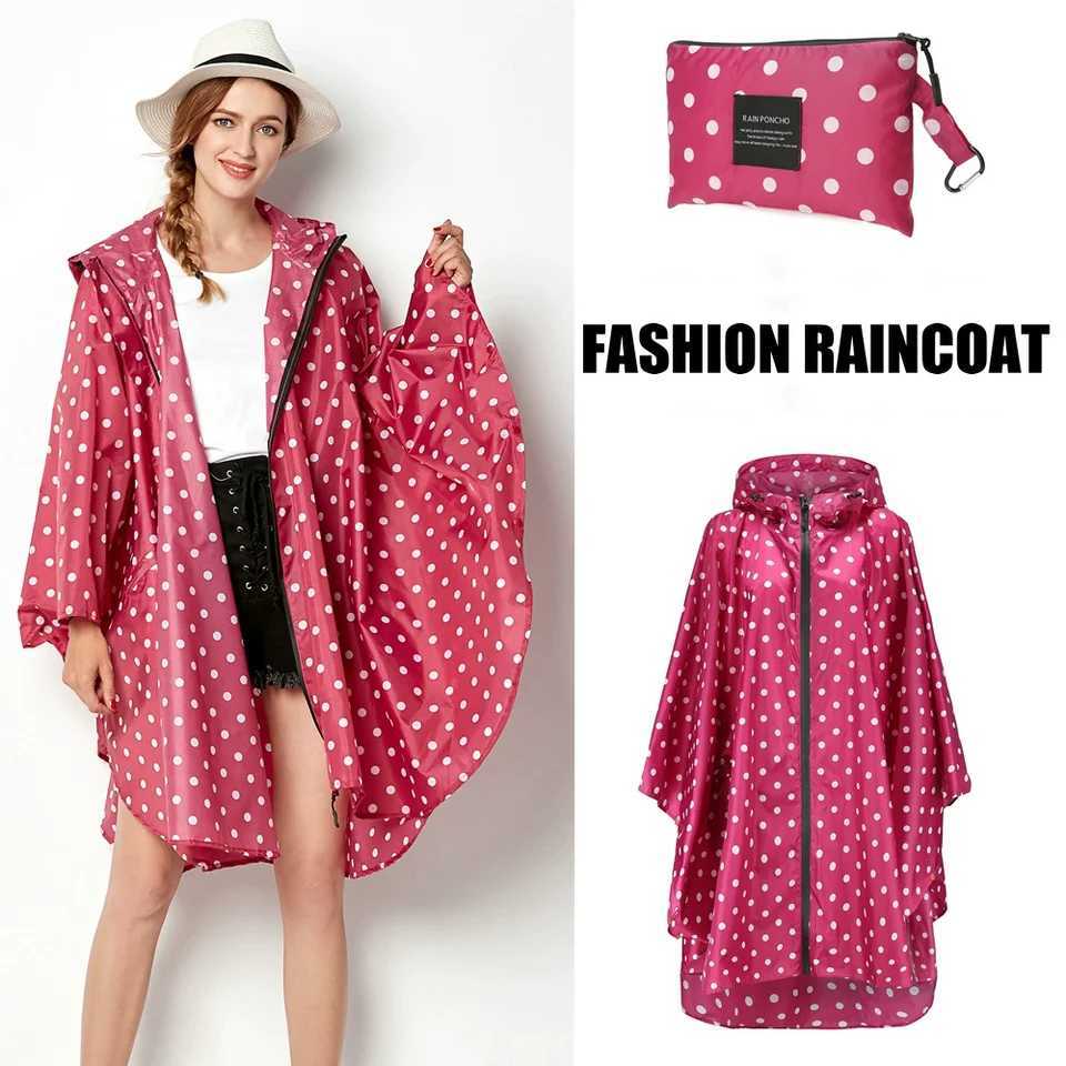 Big Size XXL Women Breathable Raincoat Lightweight Rain Coat Poncho Ladies Waterproof Cloak Raincoats Adults Windproof Rainwear Y250814