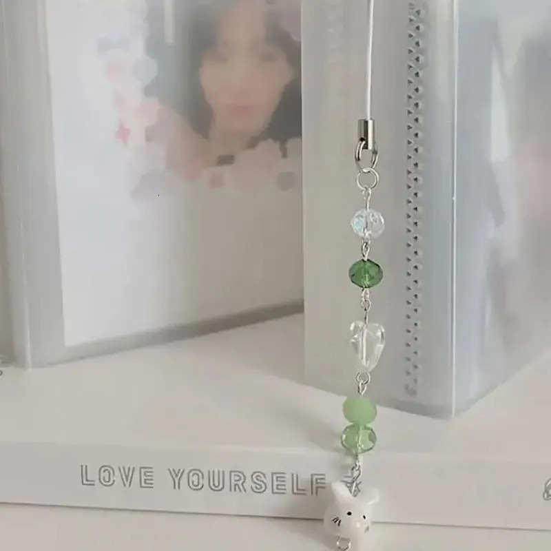 Handmade four leaf clover beaded phone charm y2k cute cat keychain 250804