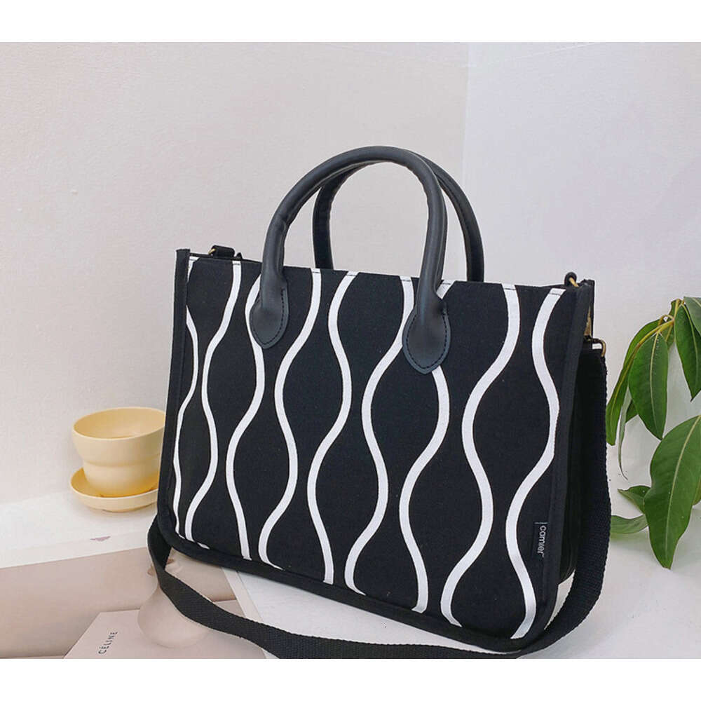 New Canvas for Women, Summer Crossbody Versatile Student Shoulder Bag, Large Capacity Simple Tote Bag