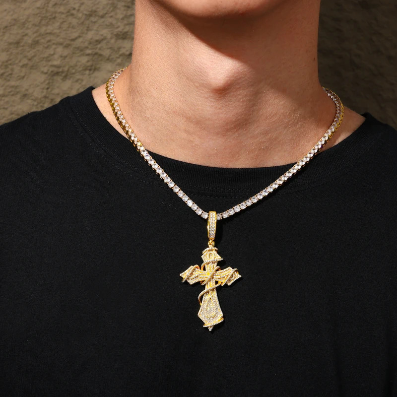 Original 925 Sterling Silver Thorns Cross Pendant Necklace For Woman Man Bling D Color Exquisite Necklaces Jewelry 250807