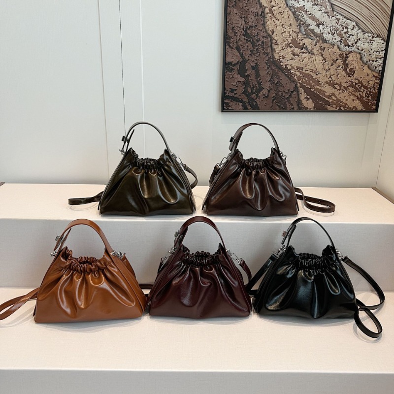 Chic Shoulder Bag Collection Featuring Intricate Pleating Ideal Accessory